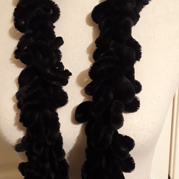 Winter Scarf - Picture 3 of 6